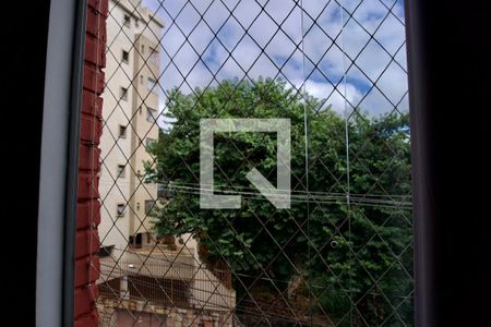 Sala - Janela de apartamento à venda com 2 quartos, 75m² em Vila Paris, Belo Horizonte