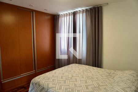 Suíte de apartamento à venda com 2 quartos, 75m² em Vila Paris, Belo Horizonte