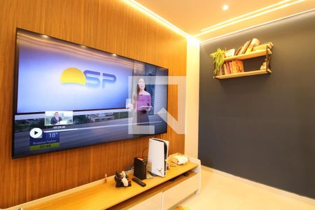 Casa à venda com 2 quartos, 98m² em Jardim Fernandes, São Paulo