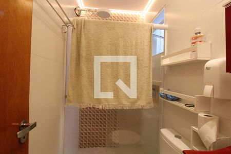 Casa à venda com 2 quartos, 98m² em Jardim Fernandes, São Paulo