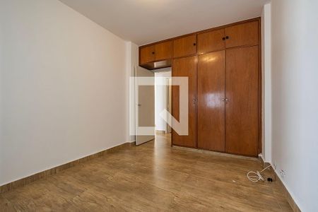 Quarto 1 de apartamento para alugar com 3 quartos, 132m² em Pinheiros, São Paulo