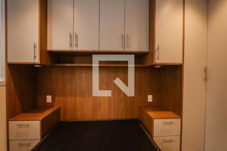Quarto 2 de apartamento à venda com 2 quartos, 44m² em Vila Suzana, São Paulo