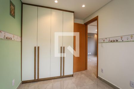Quarto de apartamento à venda com 2 quartos, 44m² em Vila Suzana, São Paulo