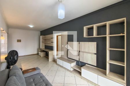 Sala  de apartamento para alugar com 3 quartos, 113m² em Forte, Praia Grande