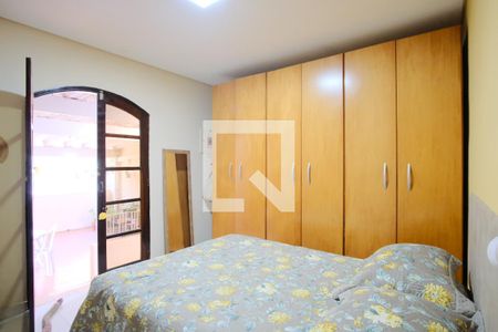 Quarto 1 de casa à venda com 2 quartos, 150m² em Vila Carlos de Campos, São Paulo