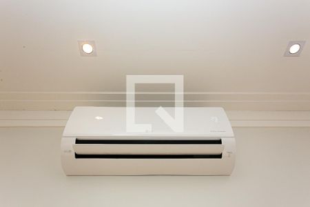 Sala 2 - Ar condicionado de casa à venda com 2 quartos, 200m² em Penha de França, São Paulo