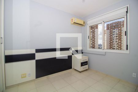 Quarto 1 de apartamento para alugar com 3 quartos, 88m² em Vila Ipiranga, Porto Alegre