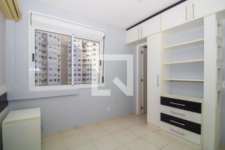 Quarto 1 de apartamento para alugar com 3 quartos, 88m² em Vila Ipiranga, Porto Alegre
