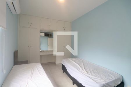 Quarto de apartamento para alugar com 3 quartos, 85m² em Centro, Guarujá