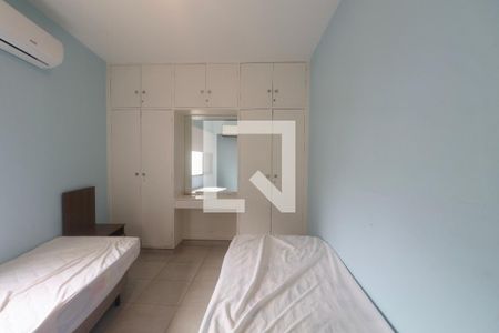 Quarto de apartamento para alugar com 3 quartos, 85m² em Centro, Guarujá