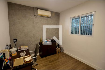 Quarto de casa para alugar com 4 quartos, 300m² em Tijuca, Rio de Janeiro