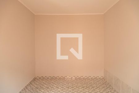 Quarto de casa para alugar com 1 quarto, 50m² em Jardim Lajeado, São Paulo