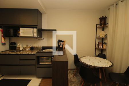 Studio de kitnet/studio para alugar com 1 quarto, 27m² em Liberdade, São Paulo