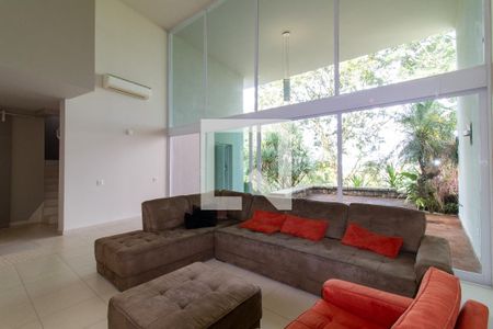 Sala de casa à venda com 3 quartos, 385m² em Jardim Sorirama (sousas), Campinas