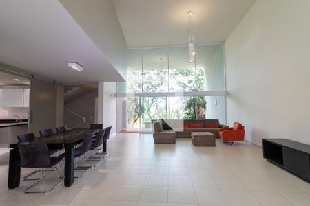Sala de casa à venda com 3 quartos, 385m² em Jardim Sorirama (sousas), Campinas