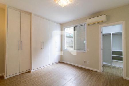 Suíte master de casa à venda com 3 quartos, 385m² em Jardim Sorirama (sousas), Campinas