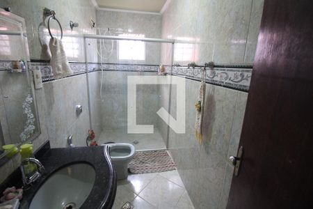 Banheiro de casa para alugar com 3 quartos, 180m² em Cardoso, Contagem