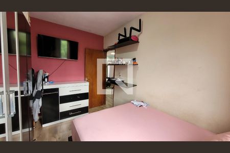 Quarto 01 de apartamento para alugar com 2 quartos, 48m² em Jardim Miray, Itaquaquecetuba