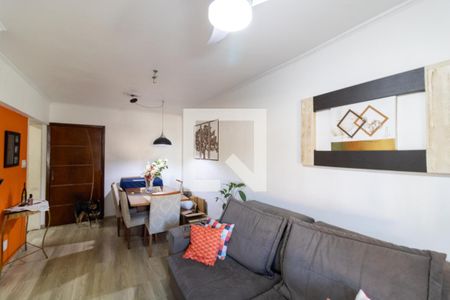 Sala de apartamento para alugar com 2 quartos, 76m² em Medianeira, Porto Alegre