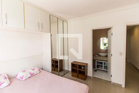Suíte 1 de casa de condomínio para alugar com 2 quartos, 230m² em Alphaville, Santana de Parnaíba