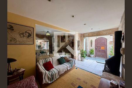 Sala de casa à venda com 6 quartos, 240m² em Cidade Monções, São Paulo