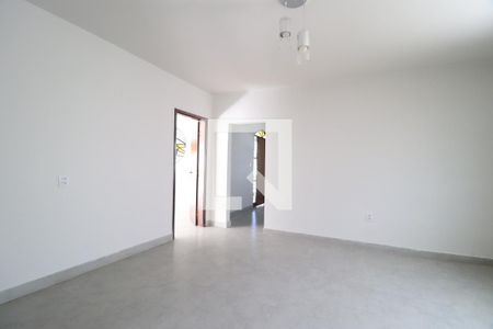 Sala 2 de casa para alugar com 4 quartos, 350m² em Nossa Senhora Aparecida, Uberlândia