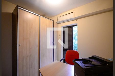 Quarto 2 de apartamento à venda com 3 quartos, 120m² em Aclimação, São Paulo