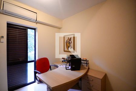 Quarto 2 de apartamento à venda com 3 quartos, 120m² em Aclimação, São Paulo