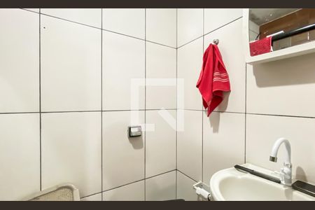 Banheiro da Suíte de casa para alugar com 2 quartos, 80m² em Cidade Líder, São Paulo