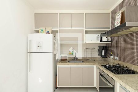 Cozinha e Área de Serviço de casa de condomínio à venda com 2 quartos, 115m² em Carandiru, São Paulo