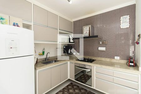 Cozinha e Área de Serviço de casa de condomínio à venda com 2 quartos, 115m² em Carandiru, São Paulo