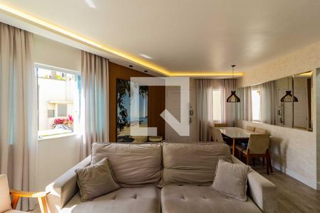 Sala de casa à venda com 3 quartos, 116m² em Campininha, São Paulo