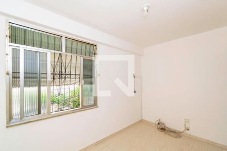 Quarto 1 de apartamento para alugar com 2 quartos, 50m² em Irajá, Rio de Janeiro