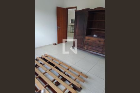 Quarto de casa para alugar com 2 quartos, 80m² em Taquara, Rio de Janeiro