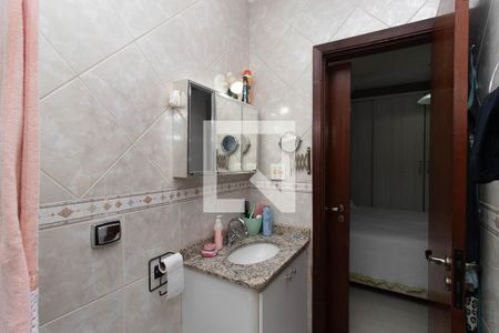 Banheiro da Suíte de casa de condomínio à venda com 3 quartos, 155m² em Vila Maria Alta, São Paulo