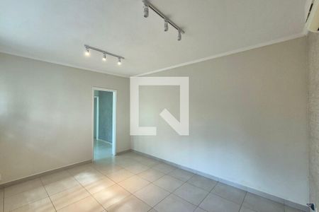 Sala 2  de casa para alugar com 4 quartos, 183m² em Jardim Chapadão, Campinas