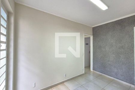 Sala de casa para alugar com 4 quartos, 183m² em Jardim Chapadão, Campinas