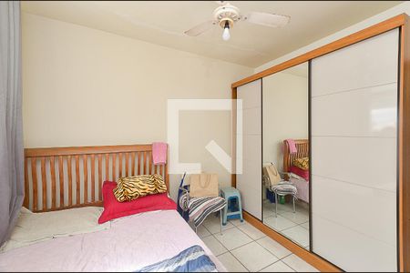 Quarto 1 de casa à venda com 4 quartos, 320m² em Sagrada Família, Belo Horizonte