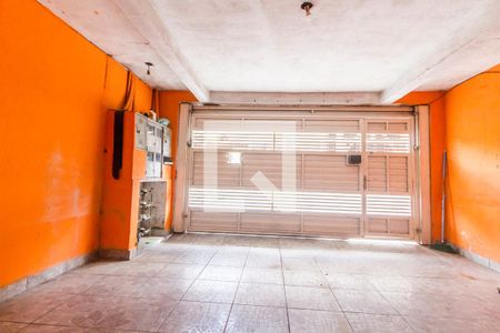 Vista da Sala de casa para alugar com 3 quartos, 125m² em Vila Janete, Carapicuíba