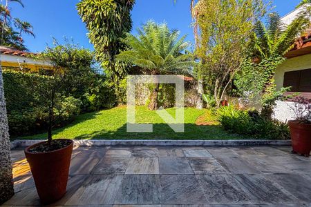 Casa à venda com 3 quartos, 183m² em Alto de Pinheiros, São Paulo