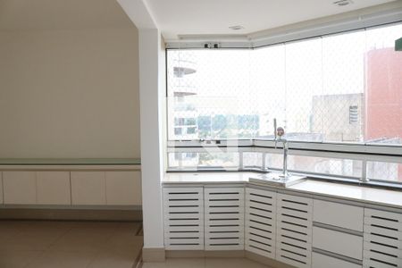 Sala de apartamento para alugar com 3 quartos, 230m² em Perdizes, São Paulo