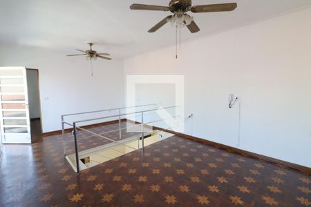 Sala de casa para alugar com 3 quartos, 180m² em Jardim das Flores, Osasco