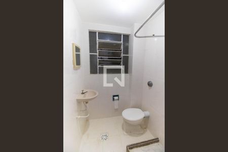 Banheiro de apartamento à venda com 1 quarto, 38m² em Centro, Niterói
