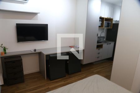Sala/Quarto de kitnet/studio à venda com 1 quarto, 27m² em Chácara Santo Antônio (zona Sul), São Paulo