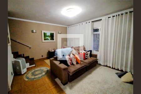 Casa à venda com 3 quartos, 136m² em Vila Carrão, São Paulo