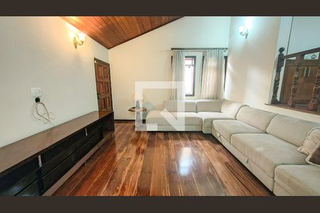 Sala de casa à venda com 4 quartos, 350m² em Vila Sao Paulo, São Paulo