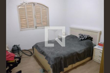 Casa à venda com 4 quartos, 220m² em Vila Graciosa, São Paulo