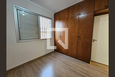 Quarto de apartamento à venda com 3 quartos, 66m² em Colégio Batista, Belo Horizonte