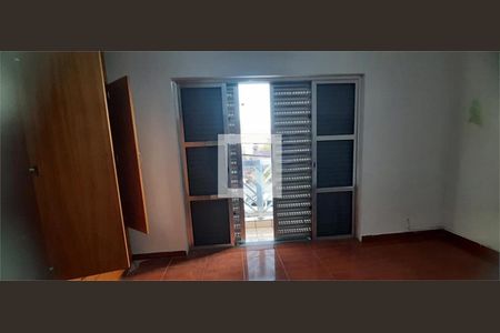 Casa à venda com 3 quartos, 160m² em Jardim Guairaca, São Paulo