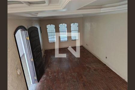 Casa à venda com 3 quartos, 150m² em Vila Zelina, São Paulo